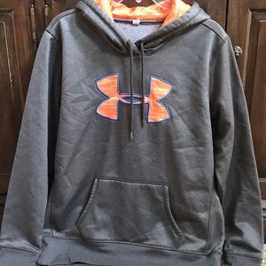 UnderArmour hoodie, women’s M